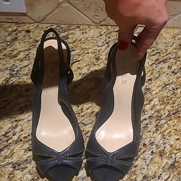 L.A.M.B. leather slingback peep-toe stilettos - Picture 2 of 8